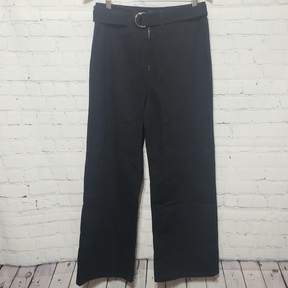 PrettyLittleThing Size 6 Washed Black Crop